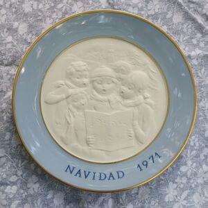 Lladro 1971 "Navidad" Christmas Carolers Holiday Collector's Plate Spain